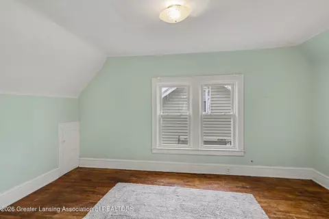 Bedroom - 239 W Palmer Ave, Jackson, MI 49203 photo 3 of 5