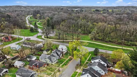 View/Area - 239 W Palmer Ave, Jackson, MI 49203 photo 3 of 3