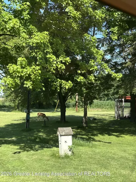 Exterior - 3604 S Dewitt Rd, Saint Johns, MI 48879 photo 1 of 3
