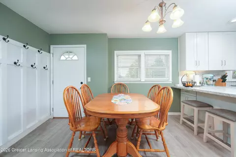 Dining - 3604 S Dewitt Rd, Saint Johns, MI 48879 photo 2 of 2