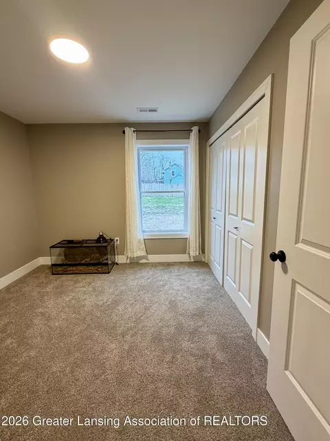 Bedroom - 608 Detroit St, Jackson, MI 49201 photo 4 of 4