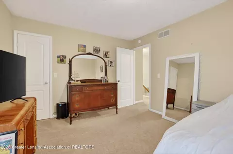Bedroom - 5930 Eagles Way, Haslett, MI 48840 photo 7 of 8