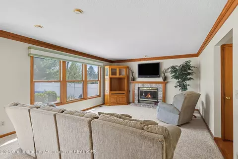 13599 Honeylocust Dr, Dewitt, MI 48820 photo 8