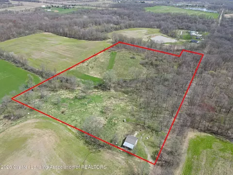 8475 Ross Rd, Muir, MI 48860