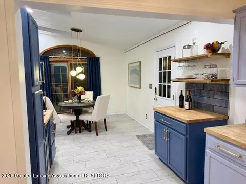Kitchen - 1221 Pershing Dr, Lansing, MI 48910 photo 1 of 4