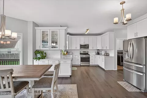 Kitchen - 5265 Haversham Dr, Haslett, MI 48840 photo 1 of 4