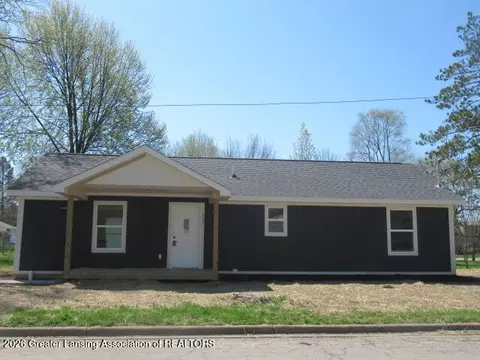 735 Grace St, Owosso, MI 48867