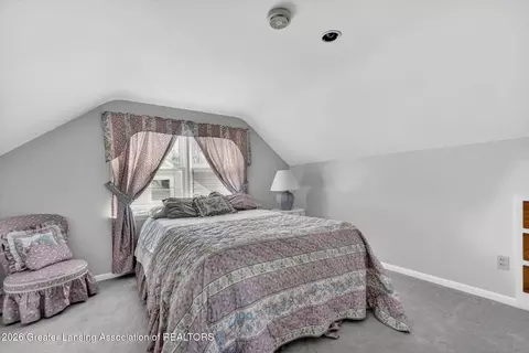 Bedroom - 4322 Devonshire Ave, Lansing, MI 48910 photo 5 of 8