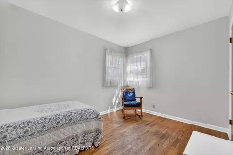 Bedroom - 4322 Devonshire Ave, Lansing, MI 48910 photo 1 of 8