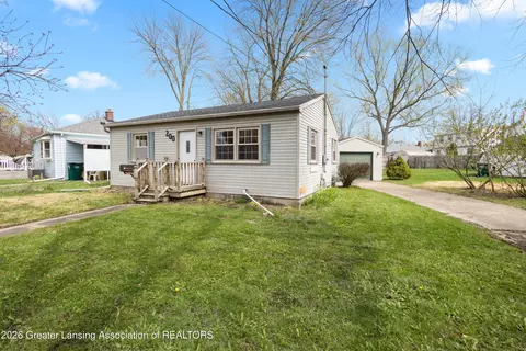 200 Rita St, Lansing, MI 48910