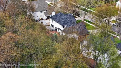 View/Area - 518 Looking Glass Gln, Dewitt, MI 48820 photo 4 of 7