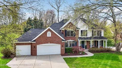 Exterior - 518 Looking Glass Gln, Dewitt, MI 48820 photo 2 of 7