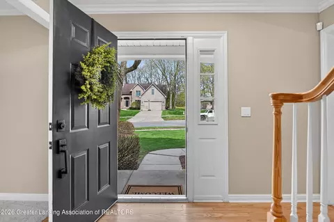 Entry Way - 518 Looking Glass Gln, Dewitt, MI 48820 photo 1 of 5