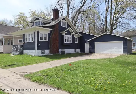 2104 S Rundle Ave, Lansing, MI 48910