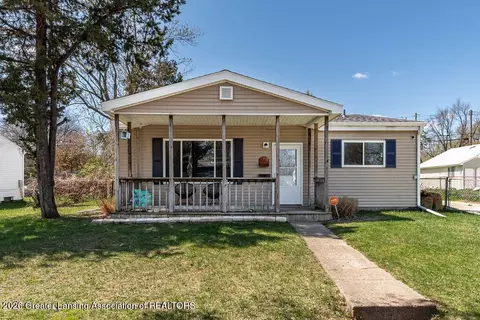 4622 Burchfield Ave, Lansing, MI 48910