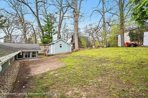 Exterior - 6275 Lake Dr, Haslett, MI 48840 photo 10 of 10