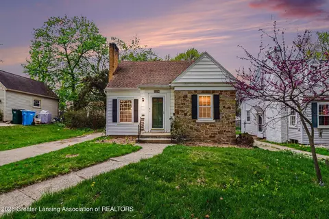 1814 Sunnyside Ave, Lansing, MI 48910