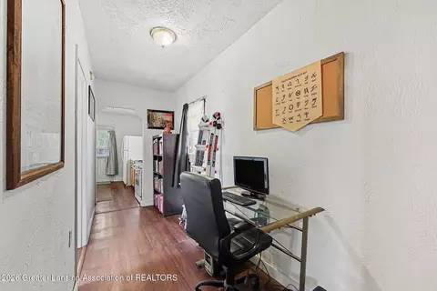 Entry Way - 305 Euclid Ave, Jackson, MI 49203 photo 3 of 3