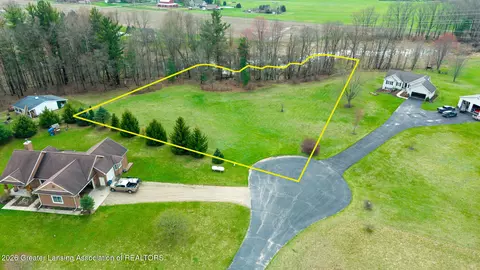 9490 Bear Cub Ct, Rockford, MI 49341