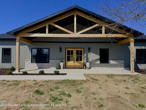 6736 Waldron Rd, Sheridan, MI 48884