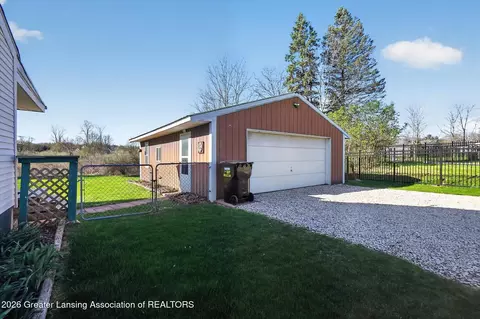 Exterior - 8410 Coleman Rd, Haslett, MI 48840 photo 10 of 16