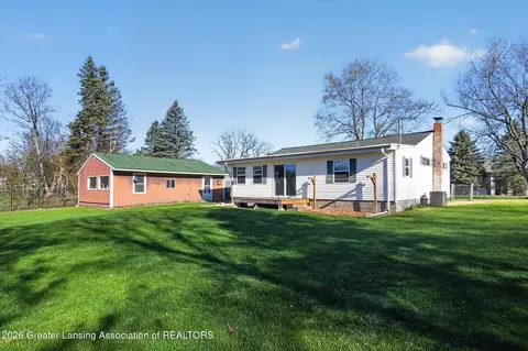 Exterior - 8410 Coleman Rd, Haslett, MI 48840 photo 6 of 16