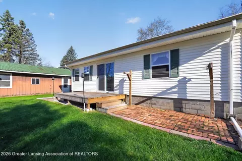 Exterior - 8410 Coleman Rd, Haslett, MI 48840 photo 5 of 16