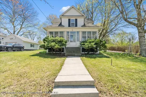 607 W Mcconnell St, Saint Johns, MI 48879