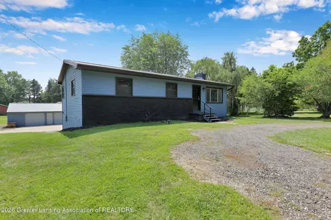 12600 Holly Ln, Dewitt, MI 48820