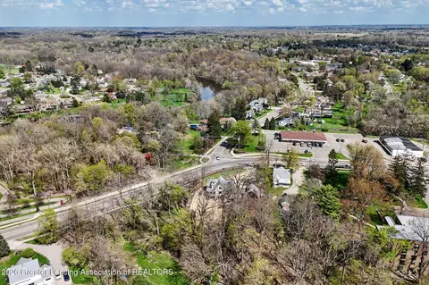 View/Area - 652 E Jefferson St, Grand Ledge, MI 48837 photo 3 of 6