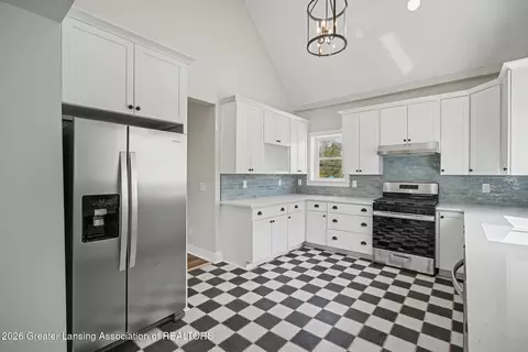 Other - 652 E Jefferson St, Grand Ledge, MI 48837 photo 2 of 15