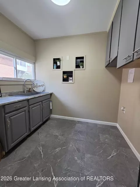 Other - 819 Eureka St, Lansing, MI 48912 photo 5 of 7