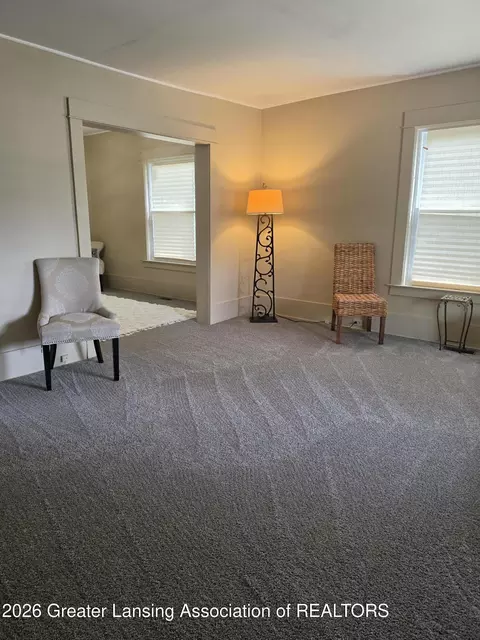 Living - 819 Eureka St, Lansing, MI 48912 photo 1 of 3