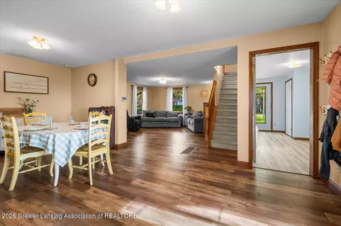 Entry Way - 5120 W Humphrey Rd, Ithaca, MI 48847 photo 1 of 3
