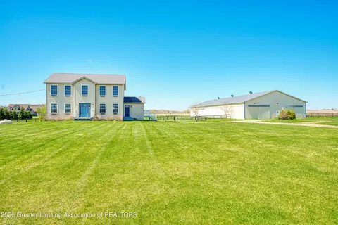 12185 N Irish Rd, Otisville, MI 48463