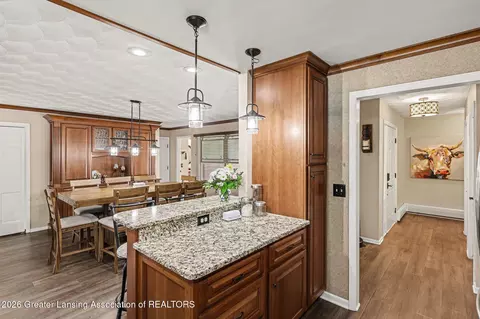 Entry Way - 104 Rex St, Saint Johns, MI 48879 photo 1 of 2