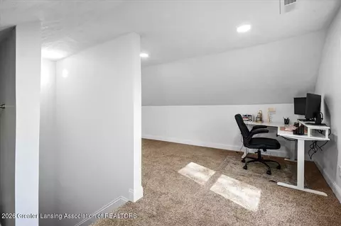 Entry Way - 7008 E Maple Rapids Rd, Elsie, MI 48831 photo 2 of 3