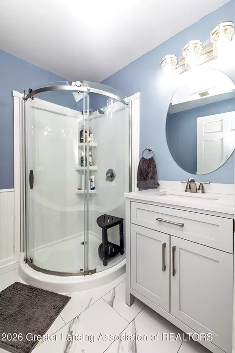 Bath - 3129 Cedarbrook Ave, Lansing, MI 48910 photo 1 of 3