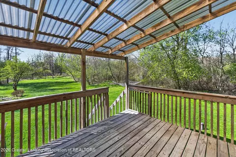 Exterior - 5126 Sleight Rd, Bath, MI 48808 photo 10 of 12