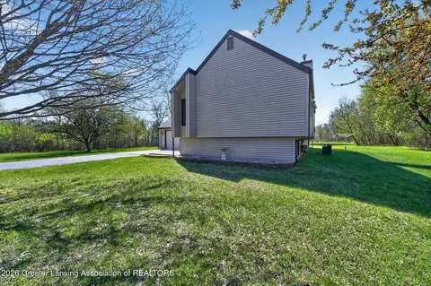 Exterior - 5126 Sleight Rd, Bath, MI 48808 photo 5 of 12
