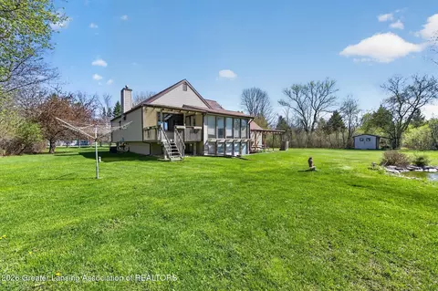 Exterior - 5126 Sleight Rd, Bath, MI 48808 photo 9 of 12