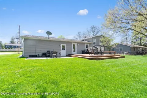 Exterior - 1210 W Herbison Rd, Dewitt, MI 48820 photo 6 of 8