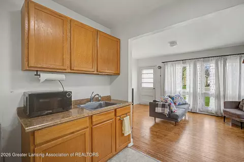 Kitchen - 232 E Gier St, Lansing, MI 48906 photo 1 of 1