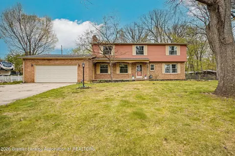 501 Carlisle St, Eaton Rapids, MI 48827