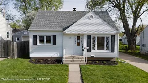 1916 Victor Ave, Lansing, MI 48910