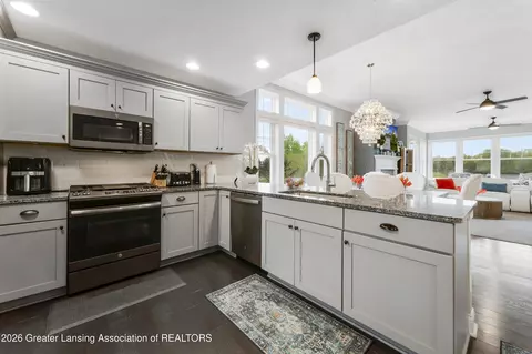 Kitchen - 5272 Hawk Hollow Dr, Bath, MI 48808 photo 1 of 4