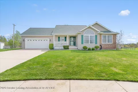 Exterior - 10114 Roblyn Cir, Dimondale, MI 48821 photo 1 of 8