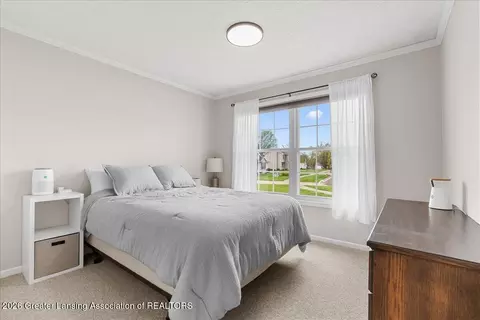 Bedroom - 10114 Roblyn Cir, Dimondale, MI 48821 photo 2 of 6