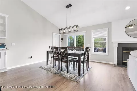 Dining - 10114 Roblyn Cir, Dimondale, MI 48821 photo 1 of 2