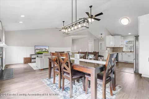 Dining - 10114 Roblyn Cir, Dimondale, MI 48821 photo 2 of 2